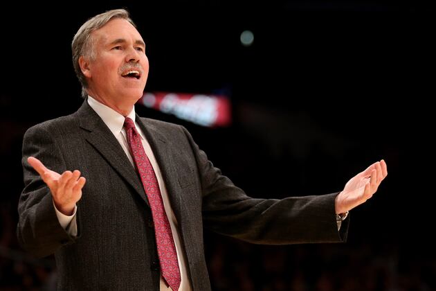 Los Angeles Lakers: 5 Ways Mike D'Antoni Is Adjusting for Lakers to Succeed