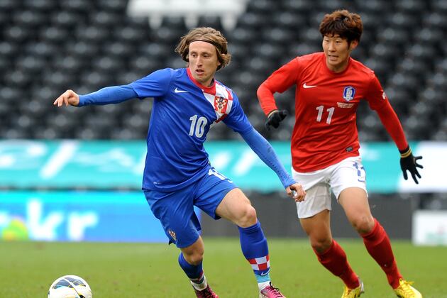 Manchester United Transfer Prospects: 4 Players Who Could Arrive This Summer