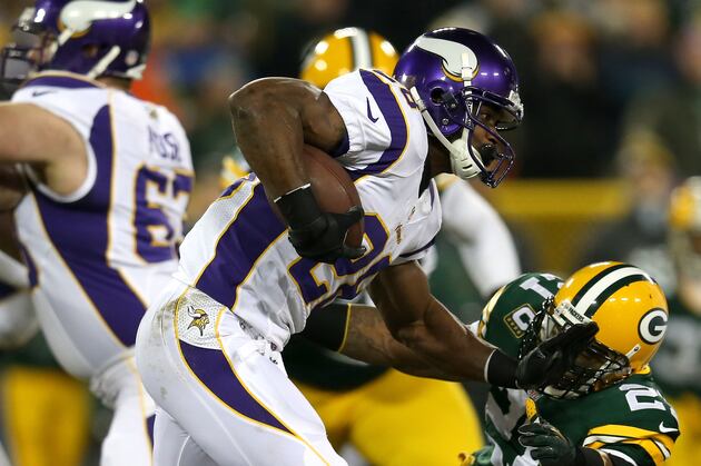 Athletes Who Absolutely Own Opposing Teams