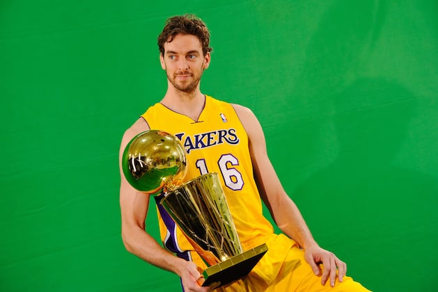 Greatest Last-Minute Trade Deadline Deals in NBA History