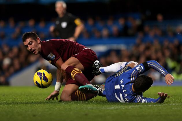 Manchester City vs. Chelsea: The Premier League's Two Dysfunctional Superpowers