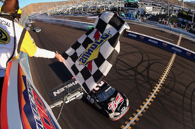NASCAR: The Best Sprint Cup Drivers to Race at Phoenix