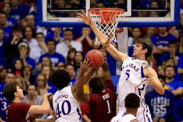 College Basketball Picks: Kansas Jayhawks vs. Iowa State Cyclones