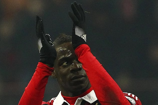 Mario Balotelli and the Strangest Statues in World Football