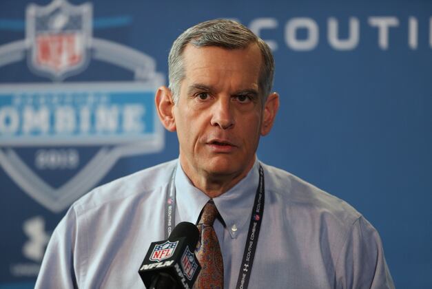 Draft or Free Agency: How Should the Bears Attack Their Needs This Offseason?