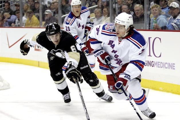 NY Rangers: Should Team Bring Back Mats Zuccarello?