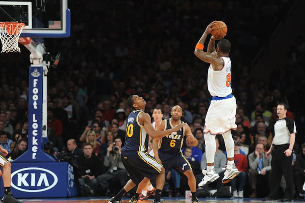 NY Knicks Who Must Step Up in a Big Way After Amar'e Stoudemire's Knee Injury