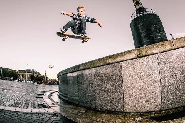25 Amazing Athletes Not Even in High School