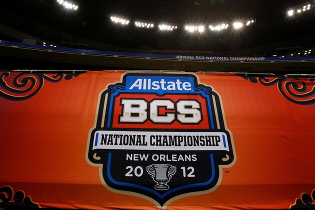 10 Reasons Why College Football's Postseason Still Beats March Madness