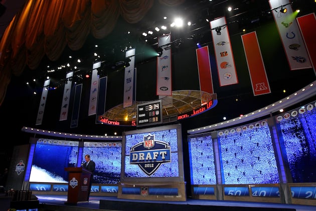 Miami Dolphins' 2013 Mock Draft: What If Miami Trades Up in Round 1?