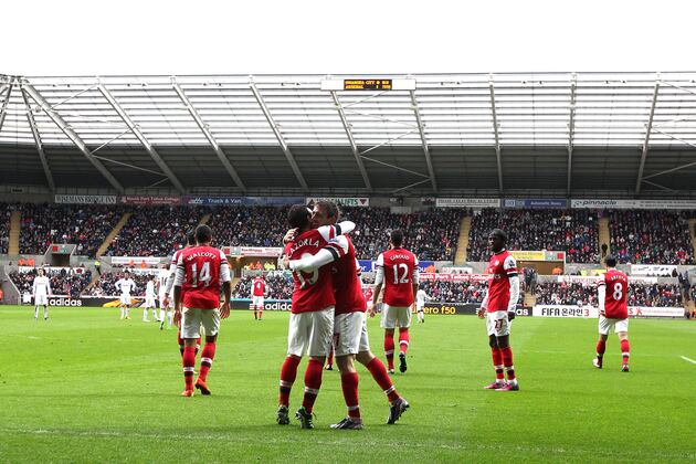 3 Reasons to Think Arsenal Will Launch a Major EPL Title Bid in 2013-14