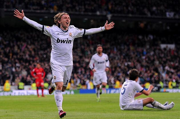 Manchester United Transfer Rumours: 5 Best Midfielders Linked to Reds