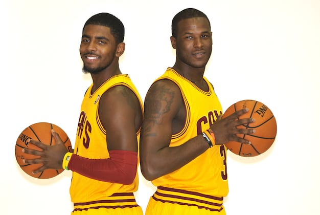 How Should the Cleveland Cavaliers Manage Minutes in the Season's Final Weeks?
