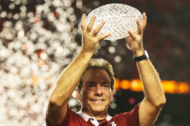 Alabama Football: 4 Things Standing in the Tide's Way of a National Title
