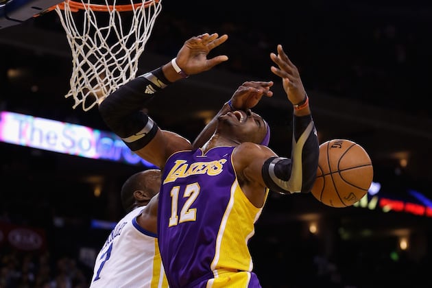 Blueprint for LA Lakers to Combat Hack-a-Dwight During 2013 Playoffs
