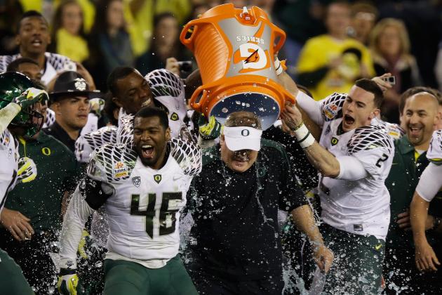Michael Clay: Video Highlights for the Former Oregon LB