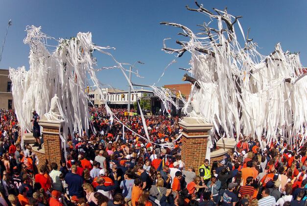 Reliving the 15 Best Moments of 2013 Spring College Football