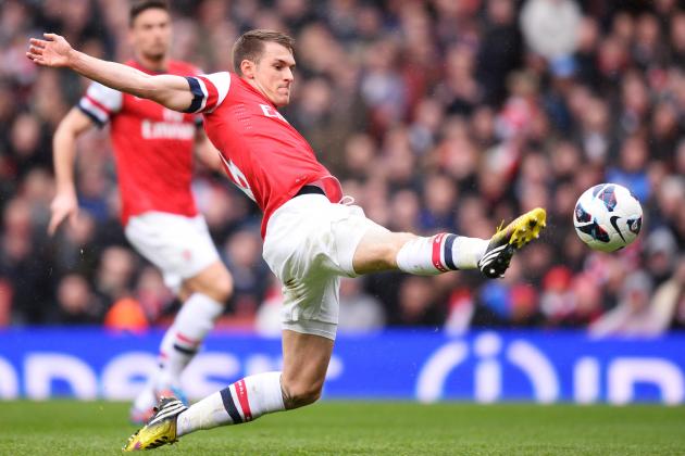 6 Realistic Goals for Arsenal in the 2013-14 Season
