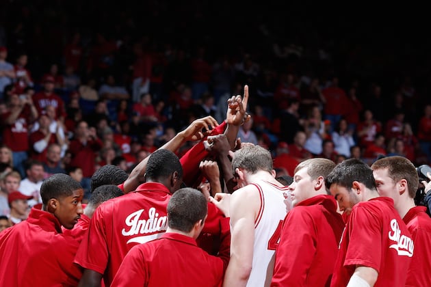 Indiana Basketball: 5 Story Lines to Monitor During Hoosiers' Offseason