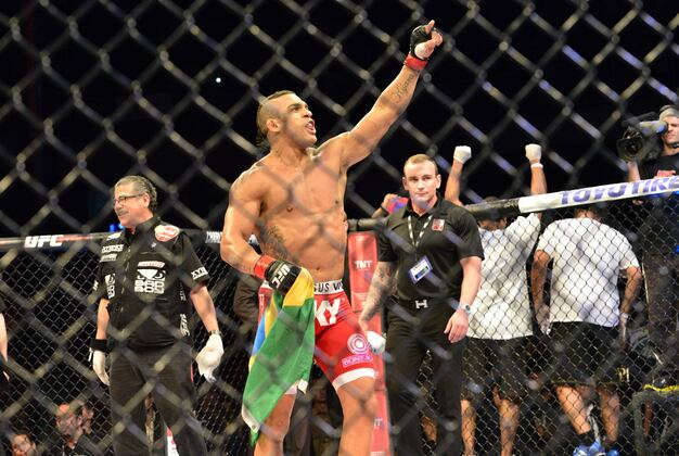 The Top 10 Head-Kick Knockouts in UFC History
