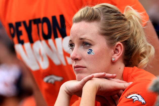 30 Pics of Sad Fans Sulking