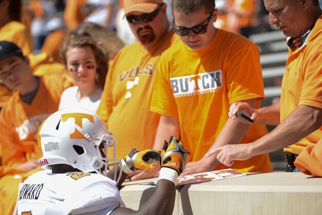 Tennessee Volunteers Football: Projecting the 2015 Starting Lineup