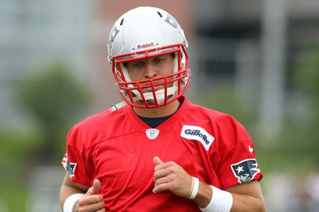 Breaking Down Bill Belichick's History of Reclamation Projects in New England