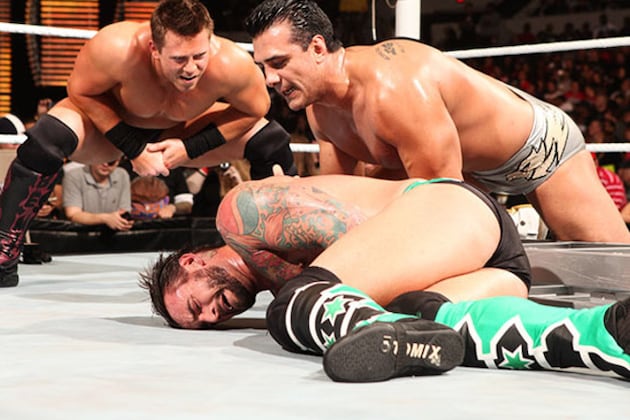 Ranking WWE's 10 Most Exciting Triple Threat Matches Ever