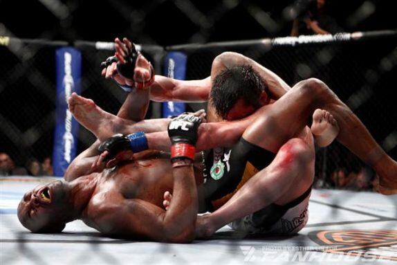 10 Best Comeback Moments in MMA History
