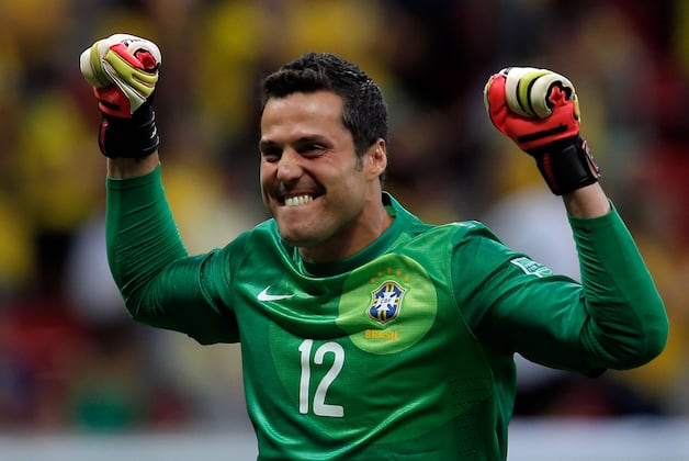 Arsenal: 5 Reasons Julio Cesar Would Be a Great Arsenal Summer Signing