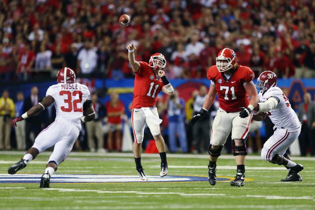 25 College Football Quarterbacks Who Throw the Best Deep Balls