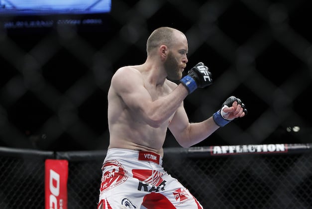 5 Reasons TJ Grant Could Defeat Benson Henderson at UFC 164