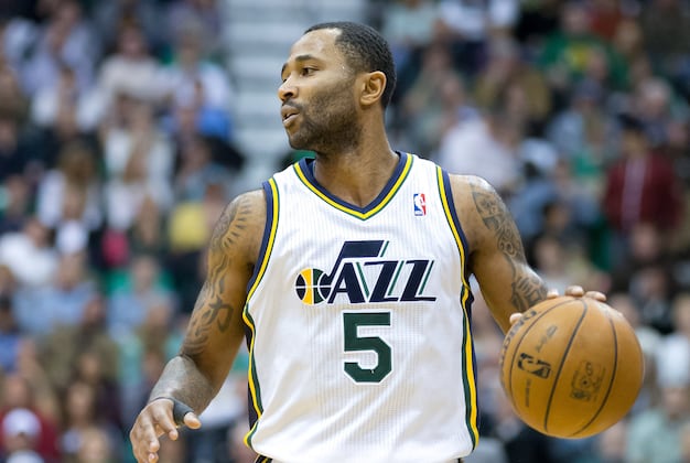 Free Agents Who Can Ensure Derrick Rose's Return Is Smooth