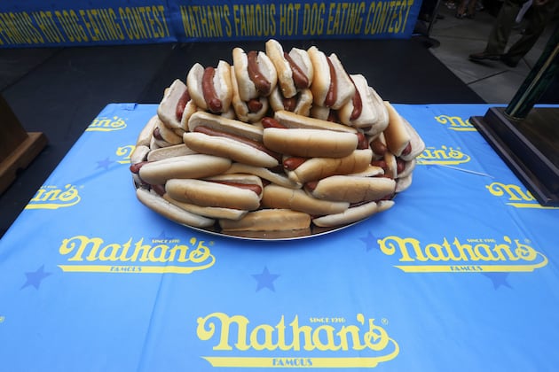 Best Photos from the Annual Independence Day Hot Dog Eating Comp