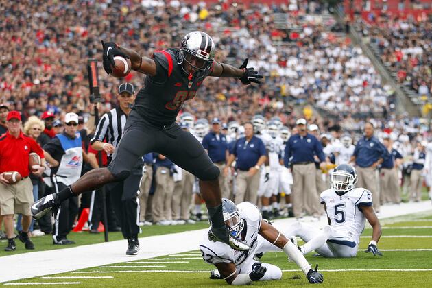 6 Dark-Horse Candidates to Make the New England Patriots' Final 53-Man Roster