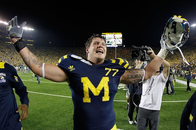 Power Ranking Top Contenders Named to 2013 Outland Trophy Watch List