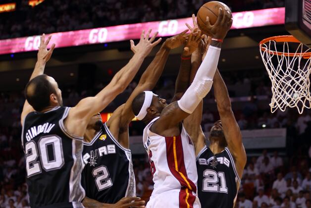 2013-14 NBA Schedule: Breaking Down Top 10 Games of the Season