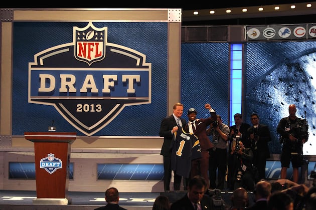 10 Things Owners Should Know Before Preparing for a 2013 Fantasy Football Draft