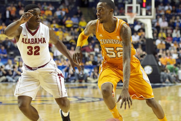 10 Dark Horse Candidates for 2013-14 College Basketball Player of the Year Award