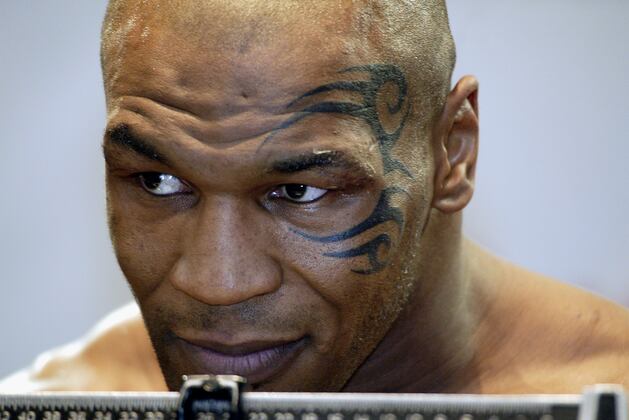 Ranking the 10 Strangest Boxers in History
