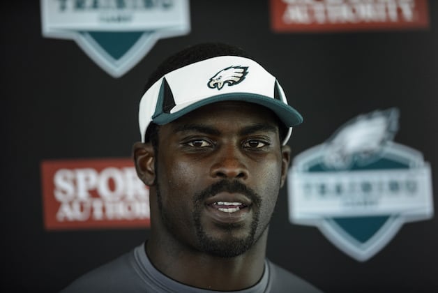 Breaking Down Eagles' Depth Chart at the Start of Training Camp
