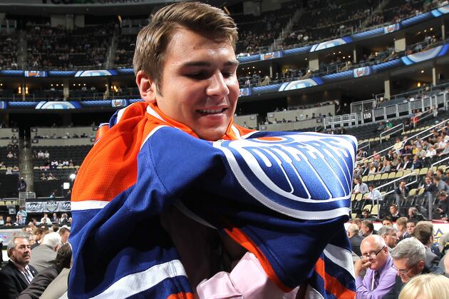 5 Jerseys Every Edmonton Oilers Fan Wish They Owned
