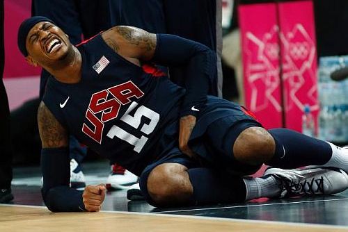 Athletes Nut-Tapping Other Guys