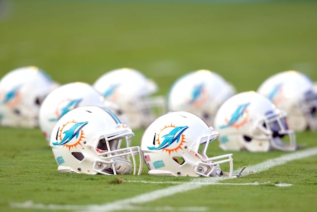 Stock Up, Stock Down for Miami Dolphins Training Camp