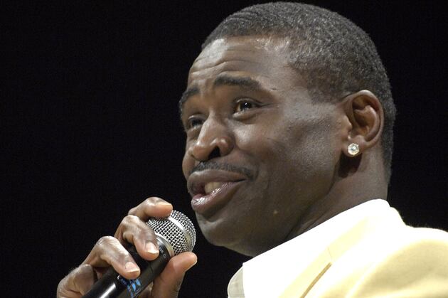 Repeat youtube video Jerry Rice: A Football Life - Rivalry with Deion ...