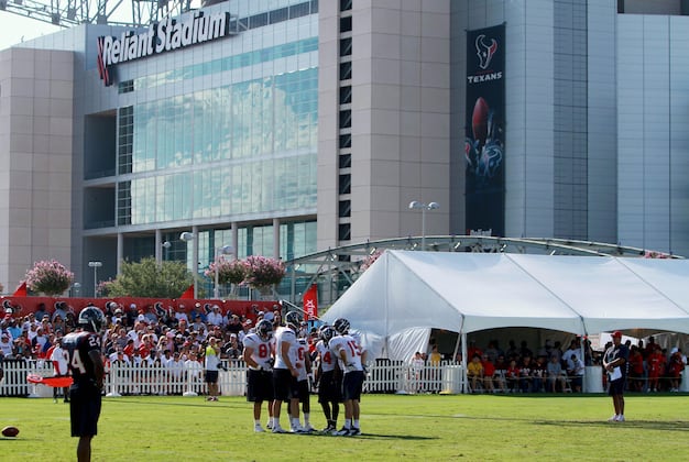 Houston Texans Stock Watch: Players Rising and Falling Through 2 Weeks of Camp