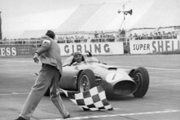 4: Juan Manuel Fangio