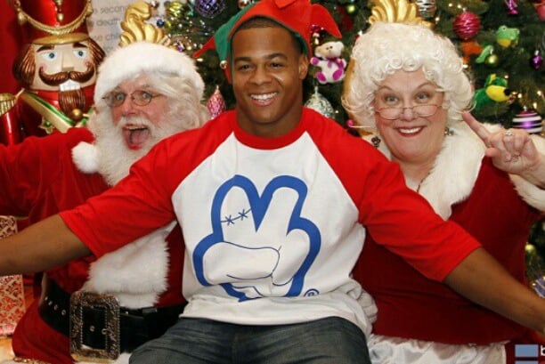 20 Athletes Being Adorable