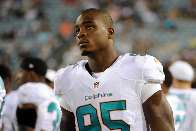 Updating Miami Dolphins' Key Position Battles Halfway Through Training Camp