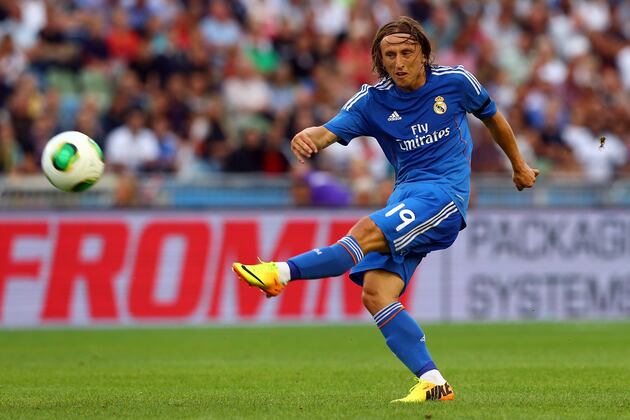 Manchester United Transfers: Best Alternatives to Cesc Fabregas